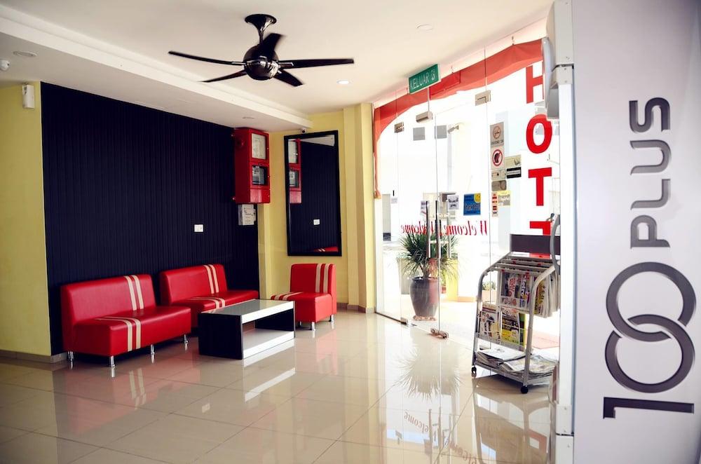Hotel Sri Rembia Malacca Екстер'єр фото